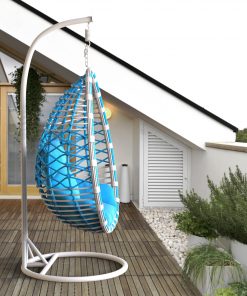 Hängesessel aus Polyrattan mit Gestell