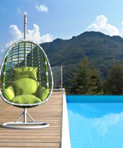 Hängesessel aus Polyrattan mit Gestell