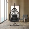 Hängesessel aus Polyrattan mit Gestell