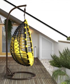 Hängesessel aus Polyrattan mit Gestell